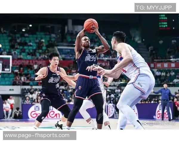 CBA新疆队迎战广州队全力争胜精彩对决不容错过